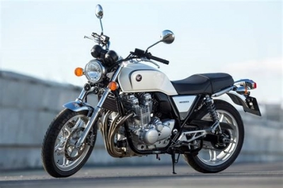 Honda CB 1100 D ABS  maintenance and accessories