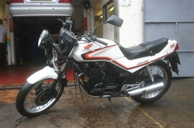 Honda CBX 250 RS maintenance and accessories
