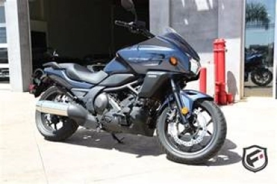 Honda CTX 700 F ABS  maintenance and accessories