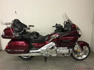 Honda GL 1800 B Goldwing ABS  maintenance and accessories