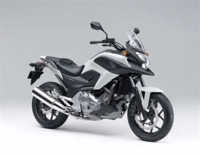 Honda NC 700 X C ABS  maintenance and accessories