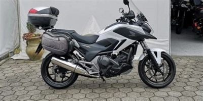 Honda NC 750 X DTC K ABS  maintenance and accessories