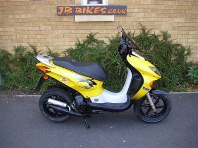 Honda SZX 50 S X X8 RS  maintenance and accessories