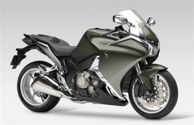Honda VFR 1200 F DTC maintenance and accessories