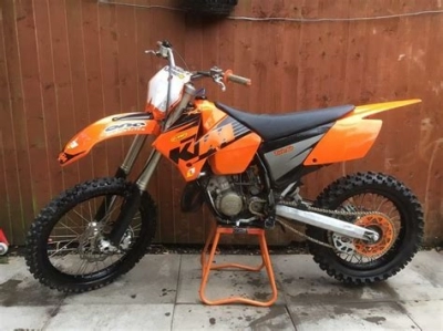 KTM 125 SX maintenance and accessories