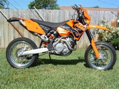 KTM 560 SMR maintenance and accessories