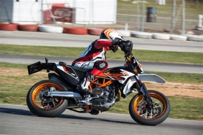 Manutenção e acessórios KTM 690 SMC R