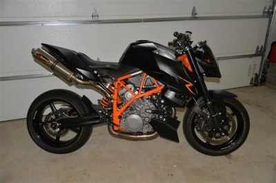 KTM 990 Superduke maintenance and accessories