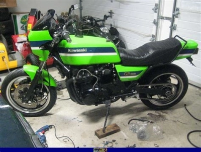 Kawasaki GPZ 1100 onderhoud en accessoires