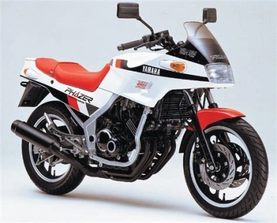 Kawasaki GPZ 400 maintenance and accessories
