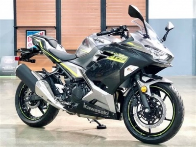 Kawasaki Ninja 400 M Performance ABS  maintenance and accessories