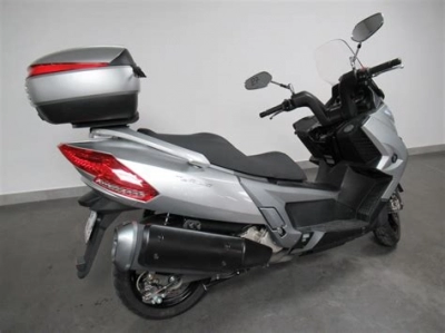 Kymco Myroad 700 I F ABS  maintenance and accessories