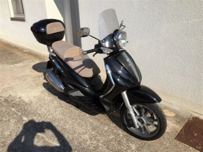 Piaggio Beverly 400 IE 9 Tourer  maintenance and accessories