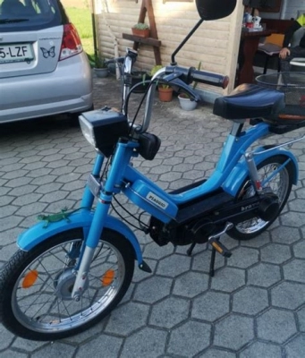 Piaggio Bravo 50 Spoke Wheels onderhoud en accessoires Piaggio Bravo 50 Spoke Wheels onderhoud en accessoires
