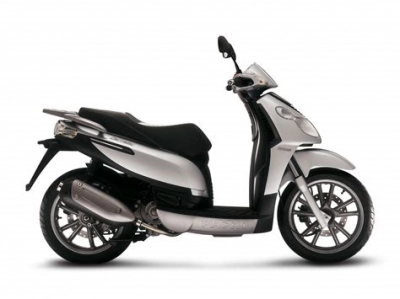 Piaggio Carnaby 125 maintenance and accessories