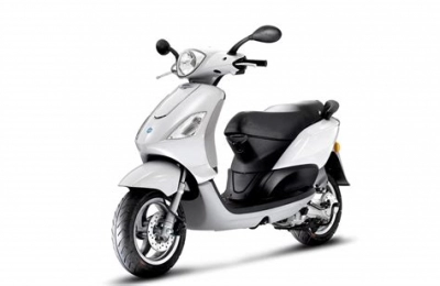 Piaggio FLY 100 maintenance and accessories