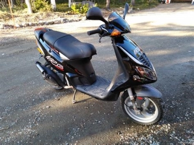 Piaggio NRG 50 Power Pure JET maintenance and accessories