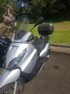 Piaggio X7 125 maintenance and accessories