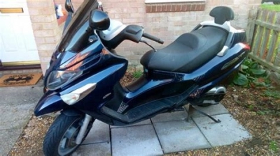 Piaggio Xevo 400 maintenance and accessories