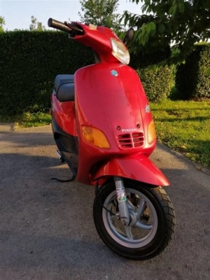 Piaggio ZIP 50 RST maintenance and accessories