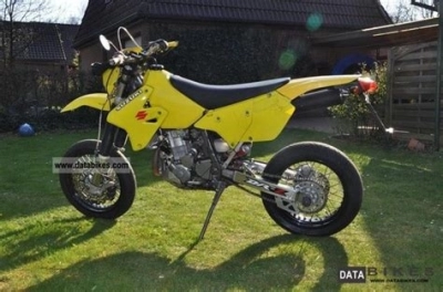 Suzuki DRZ 400 S maintenance and accessories