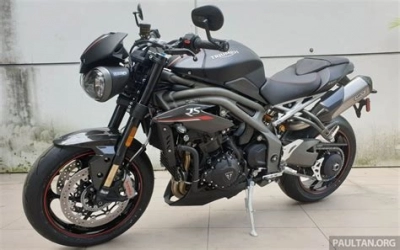 Triumph Speedtriple 1050 RS K ABS  maintenance and accessories