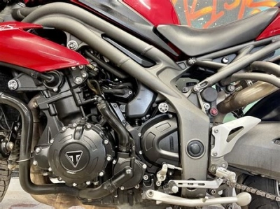 Triumph Speedtriple 1050 S H ABS  maintenance and accessories