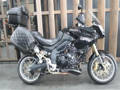 Triumph Tiger 1050 B ABS  maintenance and accessories