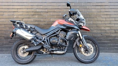 Triumph Tiger 800 C ABS  maintenance and accessories