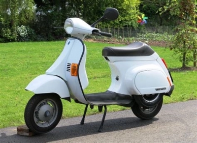 Vespa N 50 maintenance and accessories