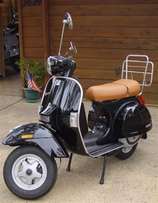Vespa PX 150 maintenance and accessories