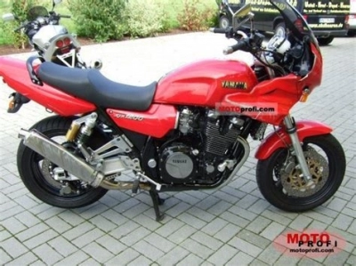 Yamaha XJR 1200 SP maintenance and accessories