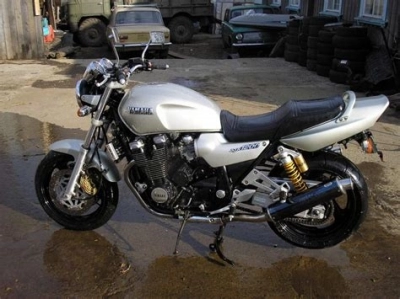 Yamaha XJR 1200 maintenance and accessories