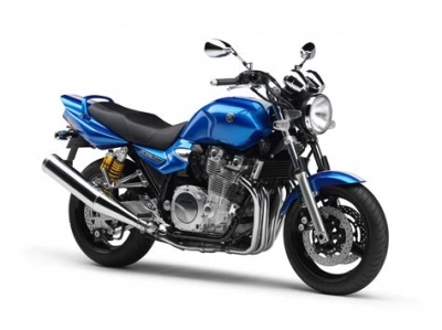 Yamaha XJR 1300 maintenance and accessories