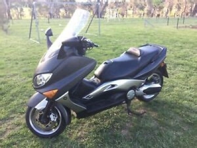 Yamaha XP 500 7 T-max 500 Black MAX ABS  maintenance and accessories