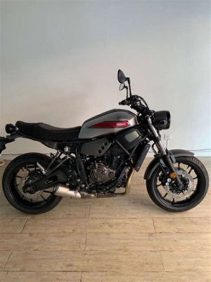 Yamaha XSR 700 K ABS  maintenance and accessories