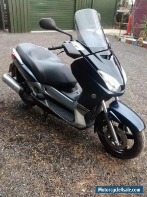 Yamaha YP 125 R 8 X-max  maintenance and accessories