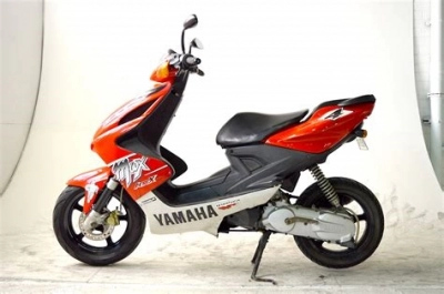 Yamaha YQ 50 2 Aerox  maintenance and accessories