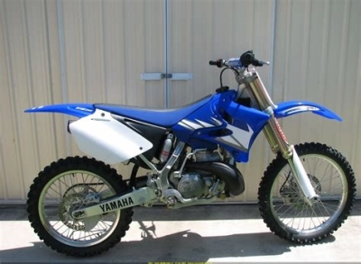 Yamaha YZ 250 maintenance and accessories