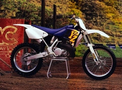 Yamaha YZ 250 LC maintenance and accessories