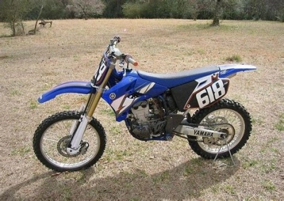 Yamaha YZ 450 F maintenance and accessories