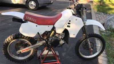 Yamaha YZ 80 maintenance and accessories