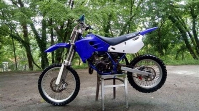 Yamaha YZ 80 LW maintenance and accessories