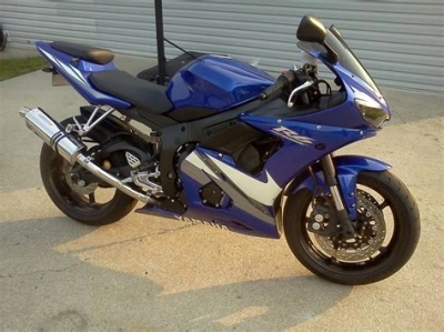 Yamaha YZF R6 maintenance and accessories