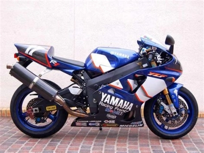 Yamaha YZF R7 maintenance and accessories