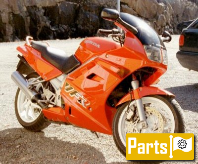 De onderdelen catalogus van de Honda Vfr750f 1990, 750cc