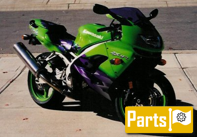 De onderdelen catalogus van de Kawasaki Ninja Zx 9r 1999, 900cc